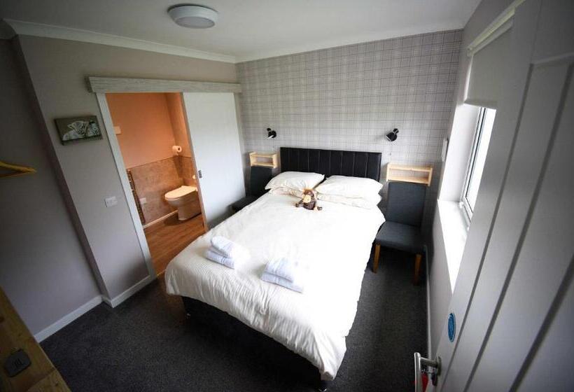 5 Glenconon Bed And Breakfast