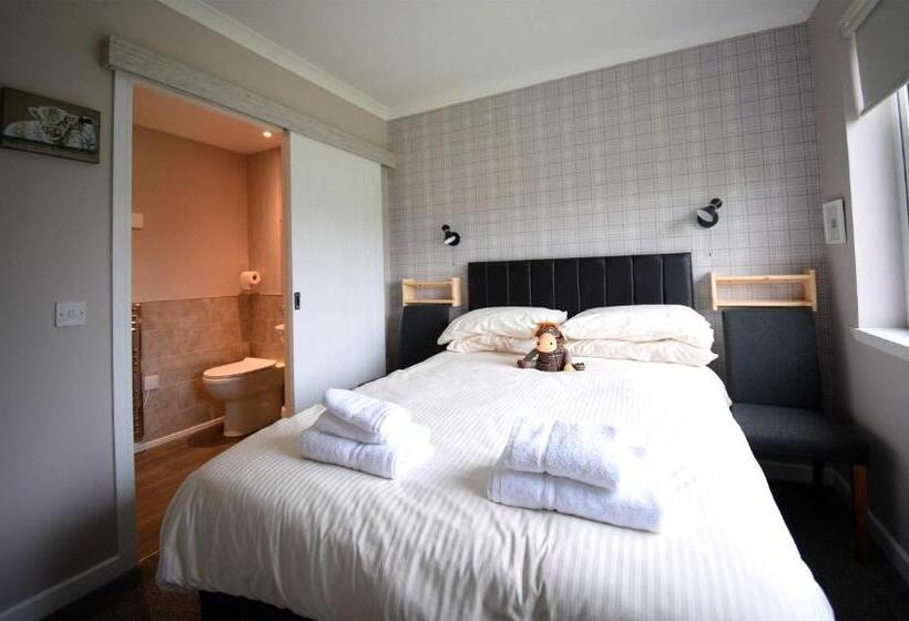 5 Glenconon Bed And Breakfast