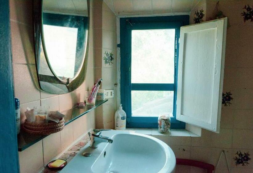 فندق صغير Centro Studi Nuovarmonia