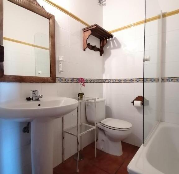 ユースホステル La Posada De Horcajuelo