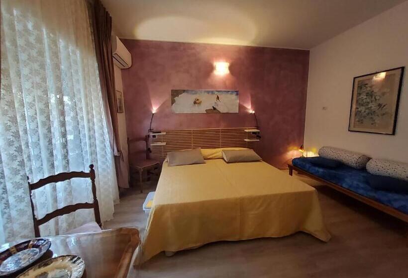 Annadia Sweet Home B&b