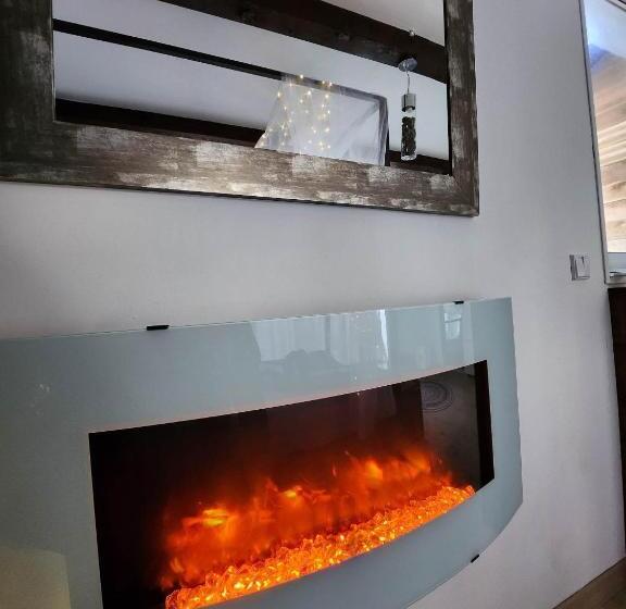 ベッドアンドブレックファースト A L Orée Des Pins   Gite Et Spa De 30 M2  Home Cinéma Et Massage En Sup