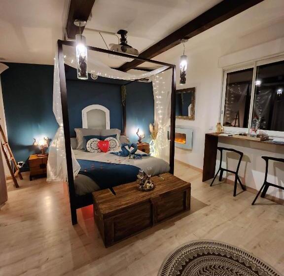 ベッドアンドブレックファースト A L Orée Des Pins   Gite Et Spa De 30 M2  Home Cinéma Et Massage En Sup
