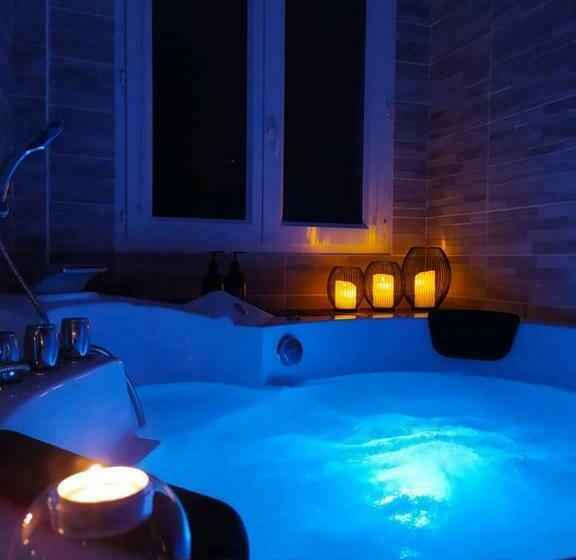 ベッドアンドブレックファースト A L Orée Des Pins   Gite Et Spa De 30 M2  Home Cinéma Et Massage En Sup