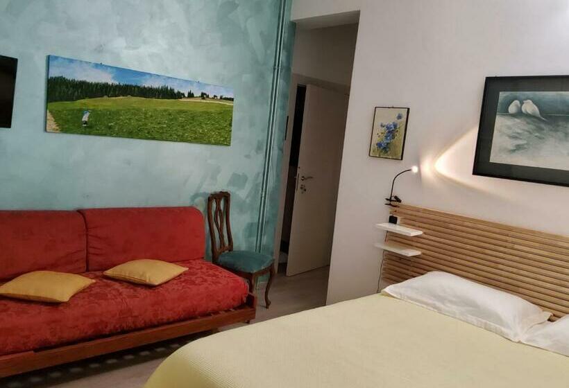 Annadia Sweet Home B&b