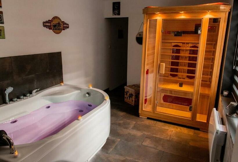 민박 Aux 3 Nuances Suites Privatives & Spa