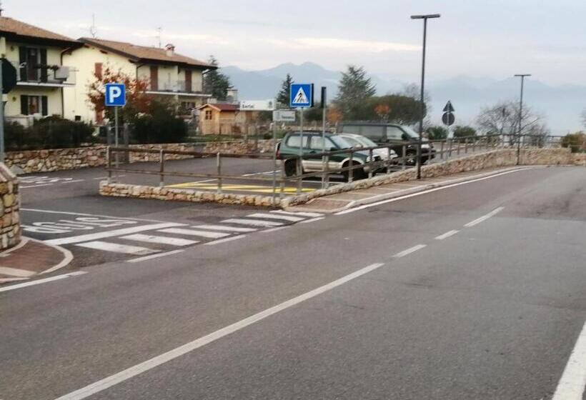 ベッドアンドブレックファースト Beb Da Paolo Con Vista Lago