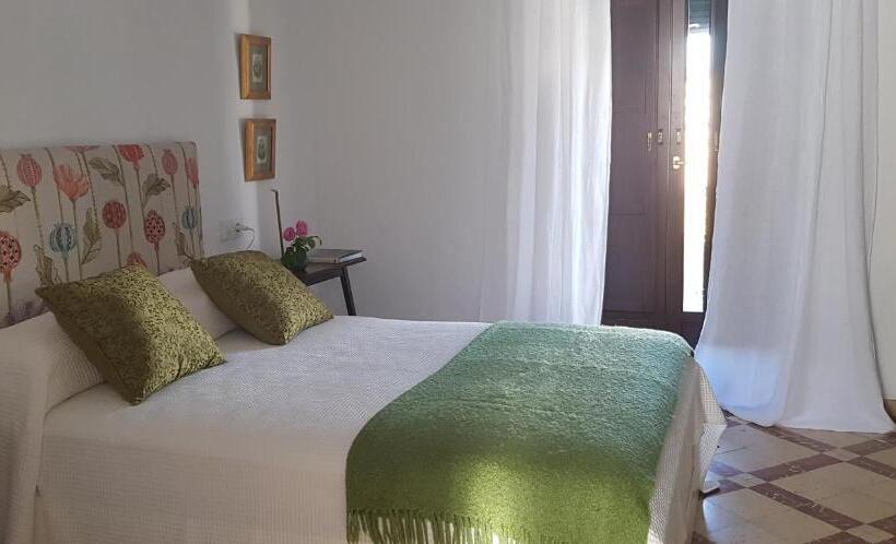 مبيت وإفطار Casa Rural Los Danzantes