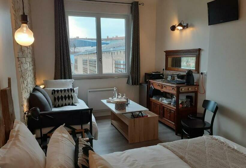 צימר Charmes En Ville Le Charme Atypique