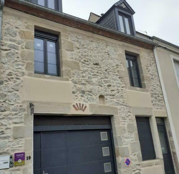 צימר Charmes En Ville Le Charme Atypique