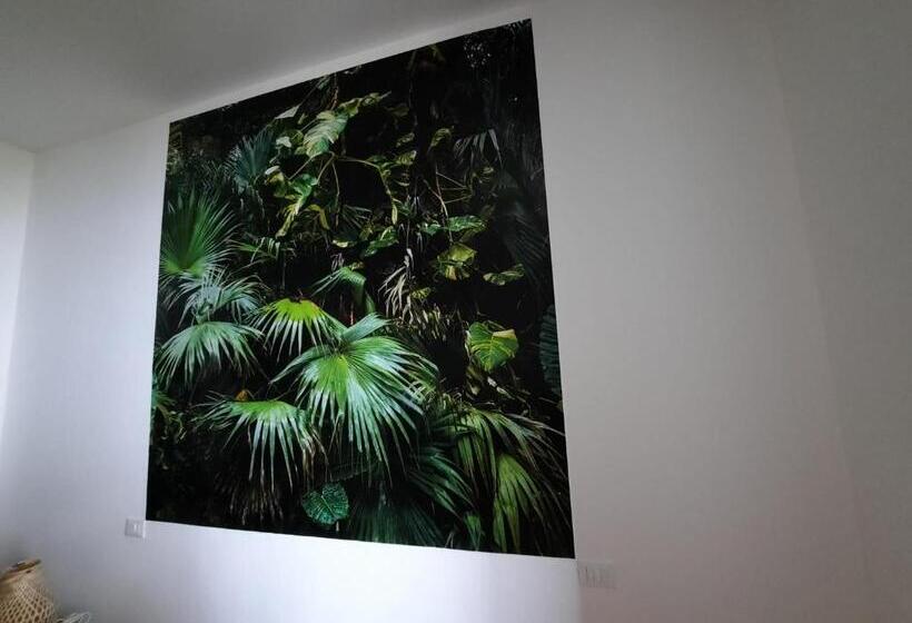 ベッドアンドブレックファースト Frankie’s House