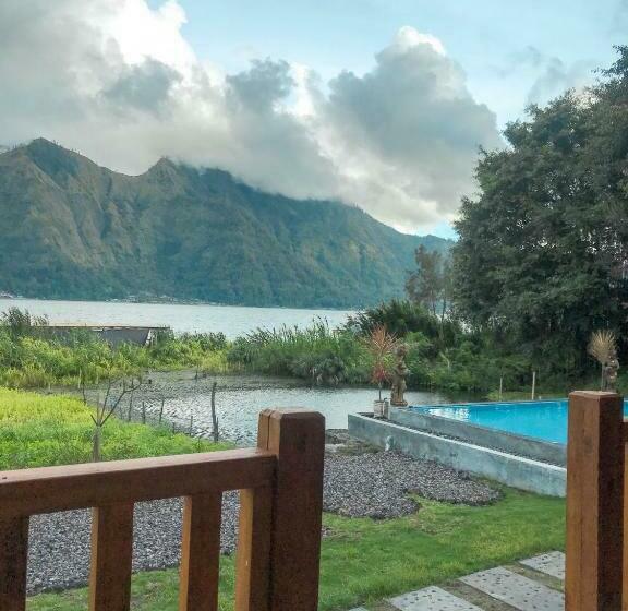 צימר Griya Tambek Villa