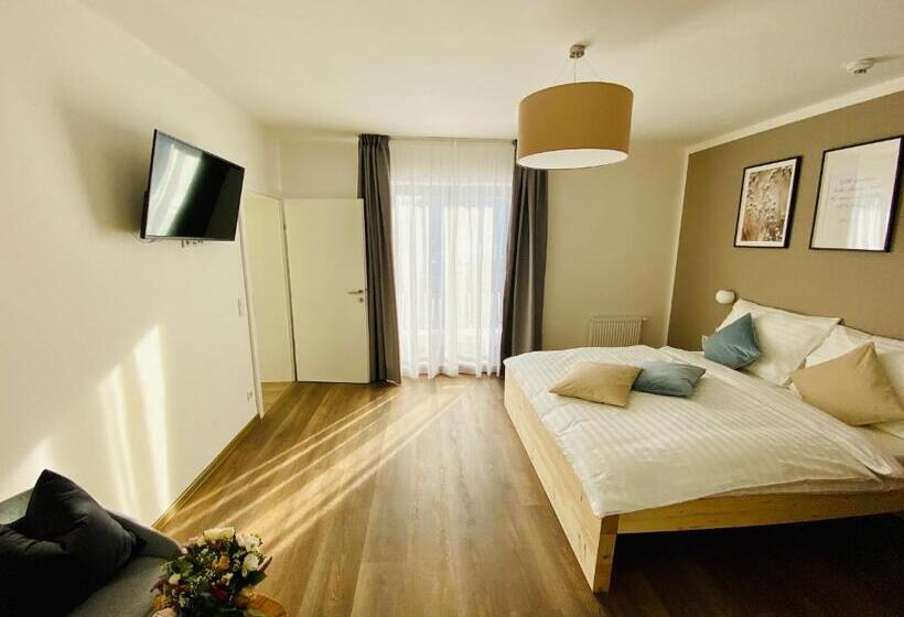 ベッドアンドブレックファースト Haus Stadler   Self Check In