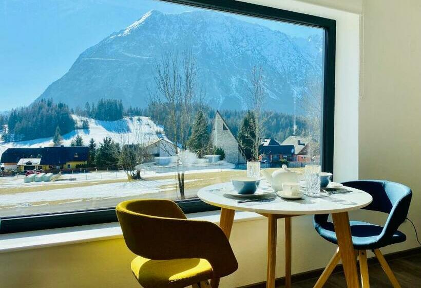 ベッドアンドブレックファースト Haus Stadler   Self Check In