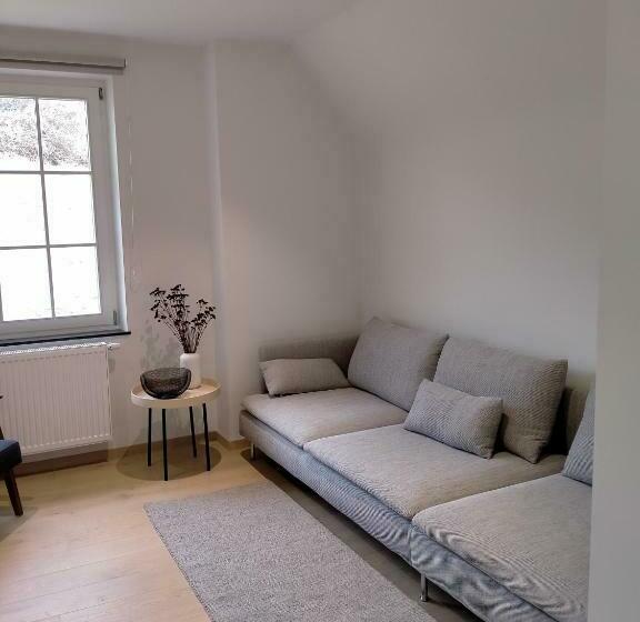 צימר L Aubergine