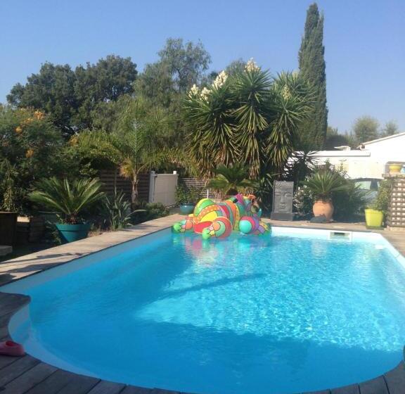 مبيت وإفطار La Passiflore