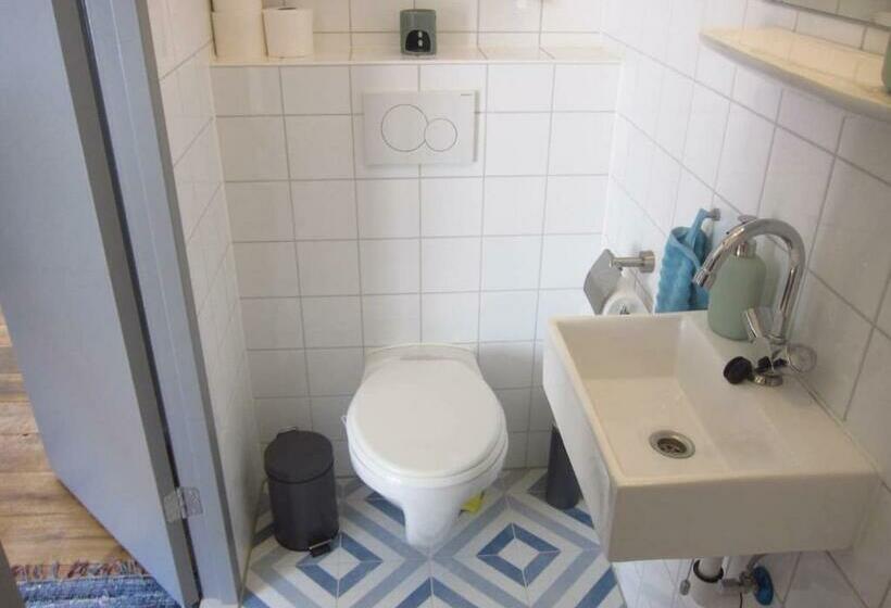 مبيت وإفطار Private Studio Room In De Pijp