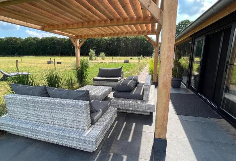 צימר T Heidepaleis