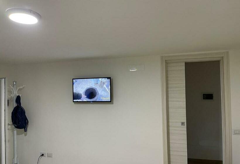 مبيت وإفطار Teddy Sroom