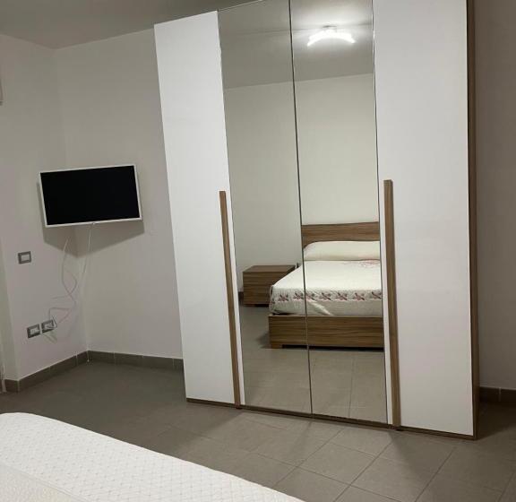 مبيت وإفطار Teddy Sroom