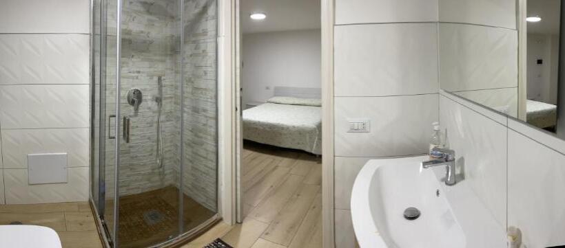 مبيت وإفطار Teddy Sroom