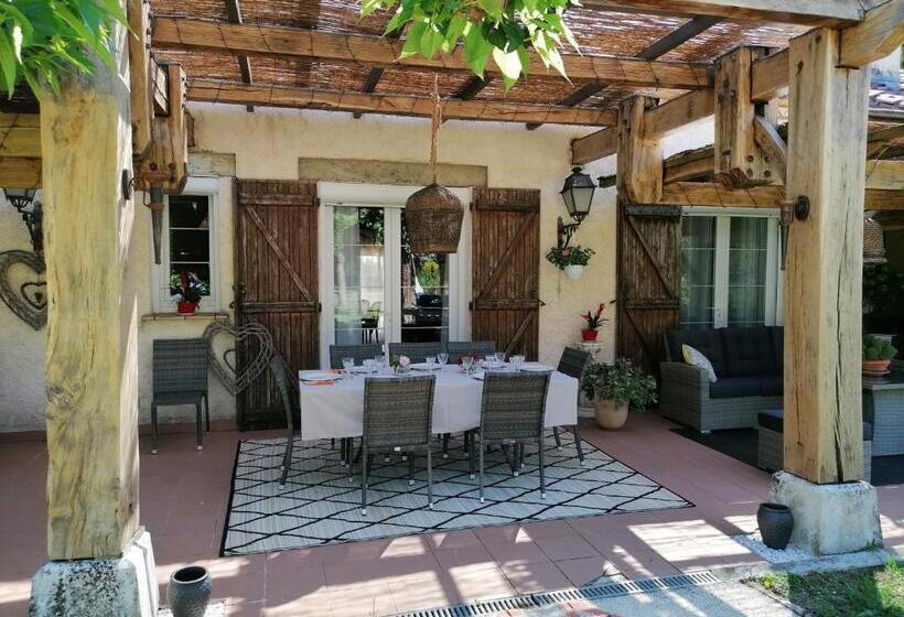 צימר Villa Les Hauts Vallons