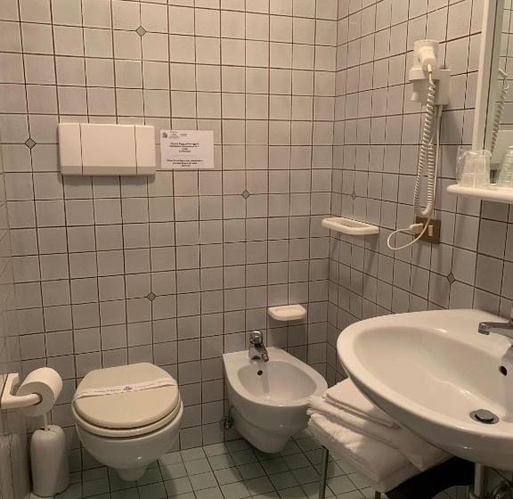 בית מלון כפרי Alpi   Asiago