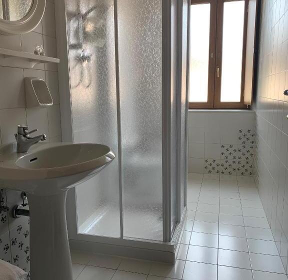 בית מלון כפרי Alpi   Asiago