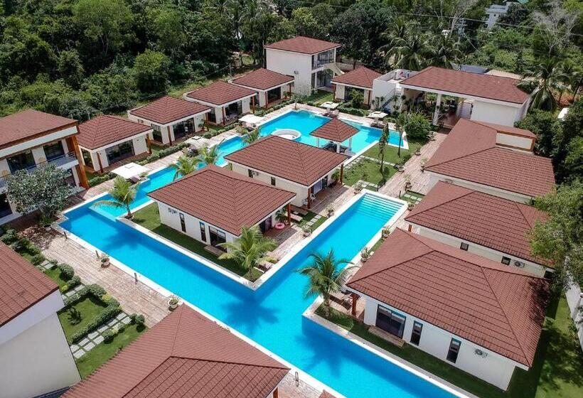 فندق Amphitrite Resort