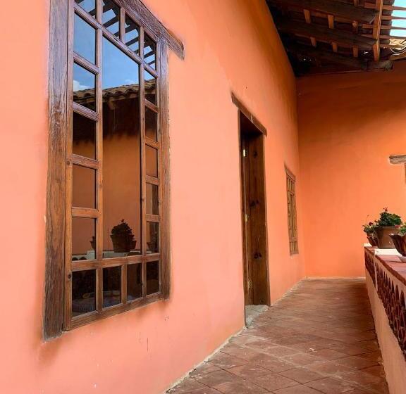 فندق Antigua Hacienda Metepec