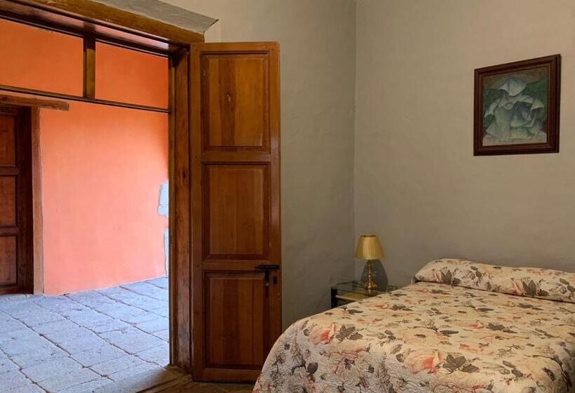هتل Antigua Hacienda Metepec
