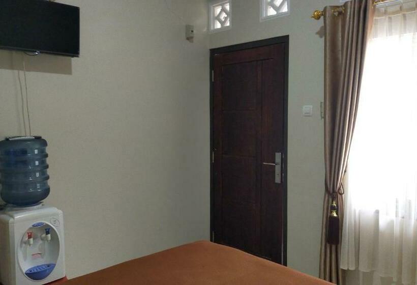 ホテル Aqsa Guest House Ciamis Syariah