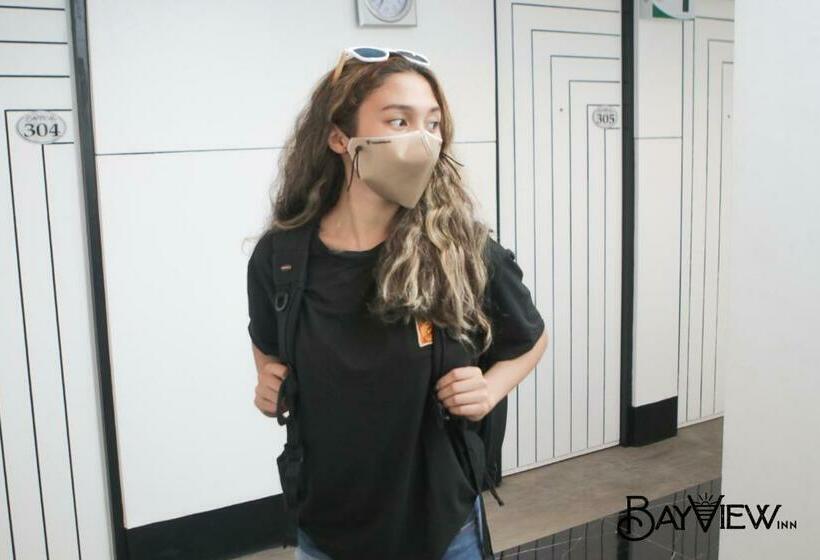 בית מלון כפרי Bay View Inn