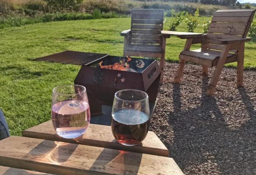 هتل Braeview Glamping