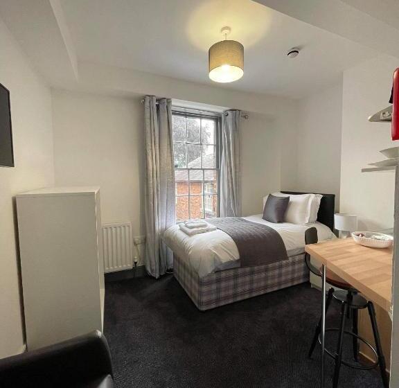 胶囊酒店 Ty R Bont Studios