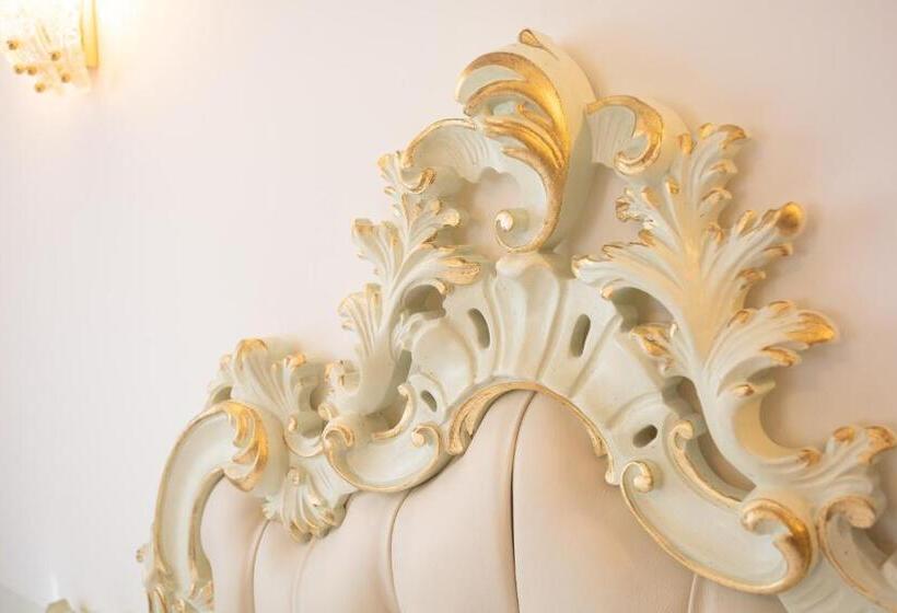 ホテル Duomo Boutique