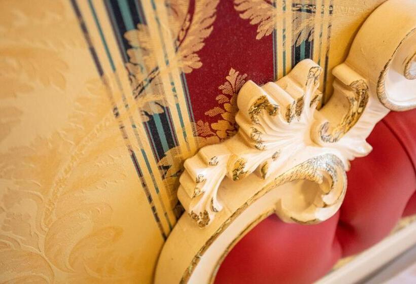 ホテル Duomo Boutique