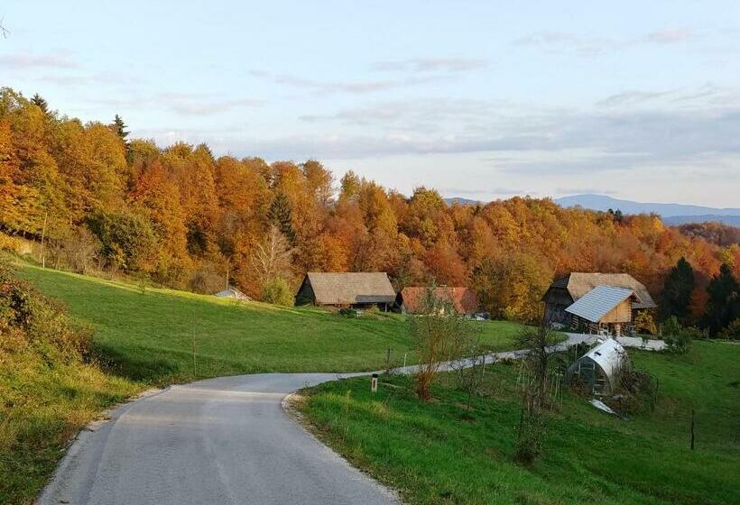 هتل Glamping   Hayrack Vesel