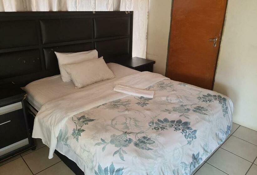 בית מלון כפרי Miami Guest House