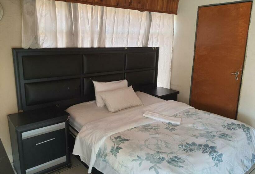 בית מלון כפרי Miami Guest House