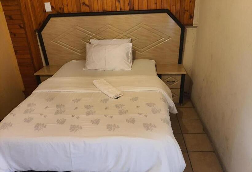 בית מלון כפרי Miami Guest House