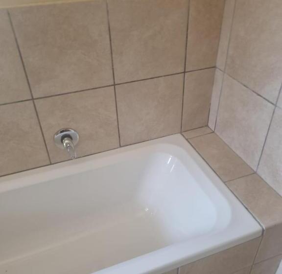 בית מלון כפרי Miami Guest House