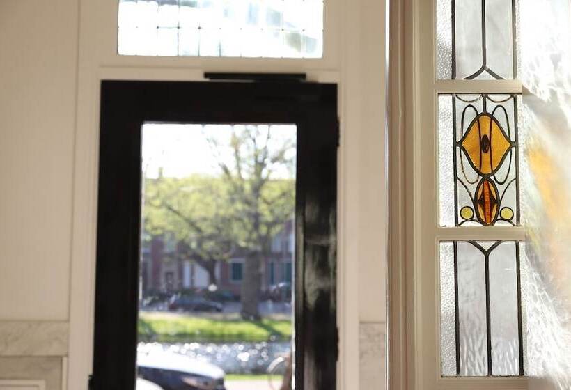 호텔 Mr.lewis  Rotterdam