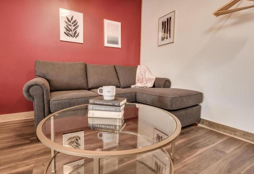 فندق The Port Of Prescott Boutique