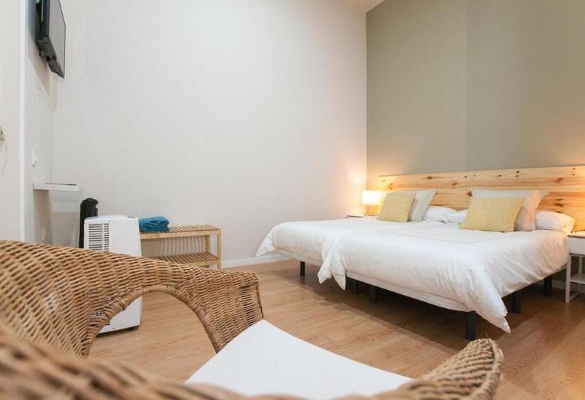 בית מלון כפרי Urban Suites