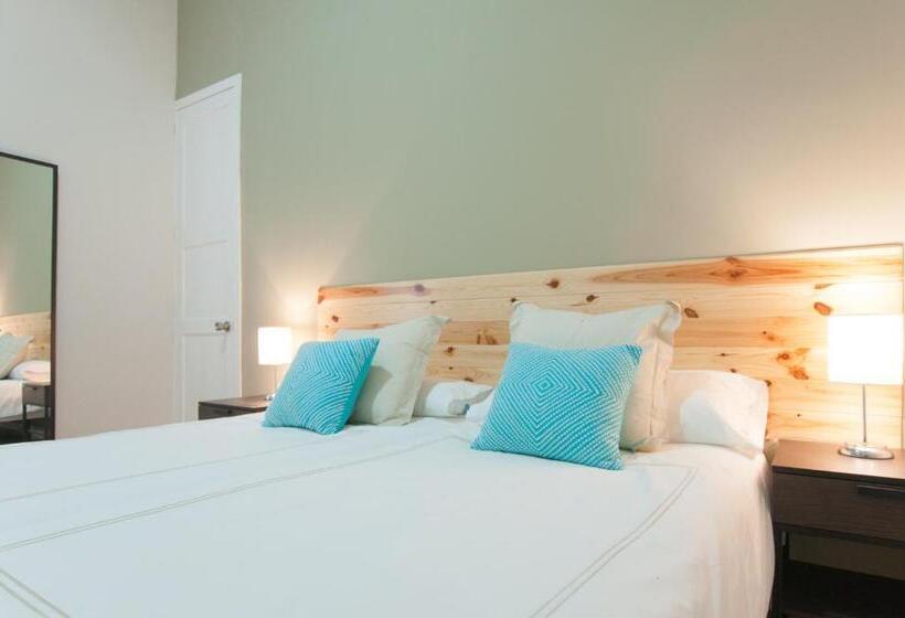 בית מלון כפרי Urban Suites