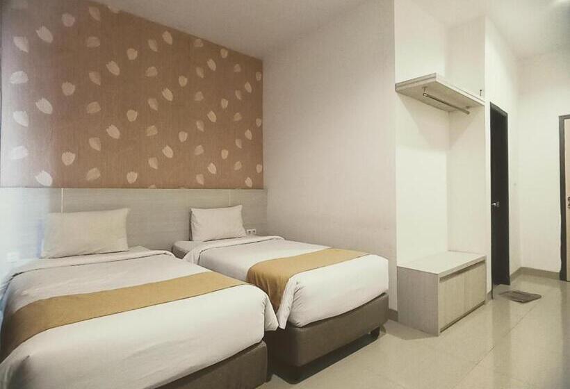 בית מלון כפרי Yunna Express