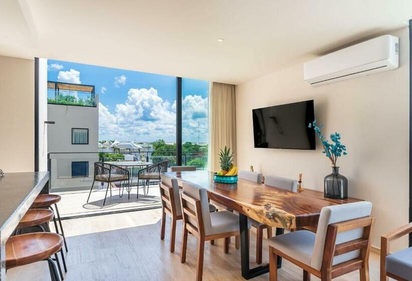 Kaab South Beach By The Spot Rentals