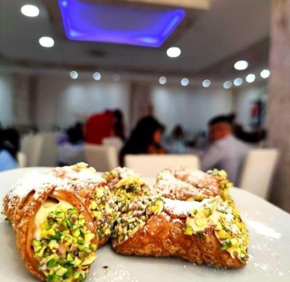 Mg Palace Hotel Costa Del Sole