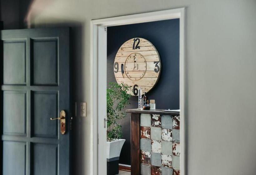 ペンション Amaziah Guesthouse